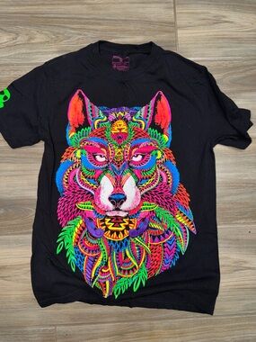 Neon Psychedelic Wolf Graphic Tee - Black